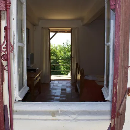 Bed and Breakfast Ancienne Ecole Cazaux-Villecomtal Exterior foto